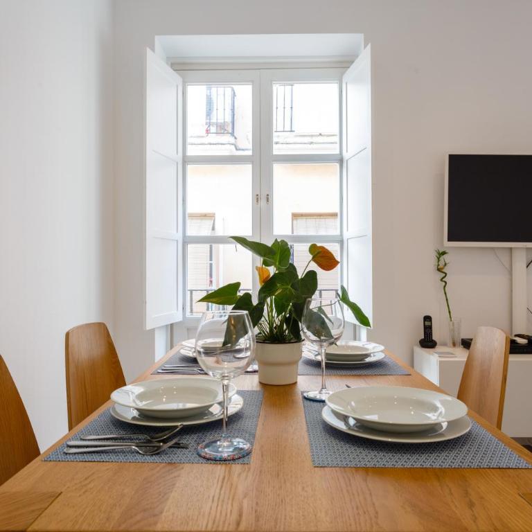 ALBA Apartment by Cadiz4Rentals - Apartamento con balcón - 2