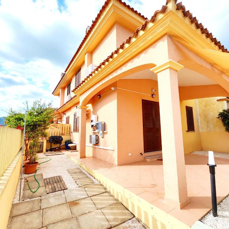 Casa Re Giorgio Holiday Home - Two-Bedroom House - 4
