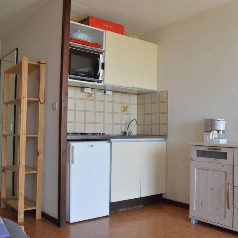 SP320-629 Appt 2 pièces 4 couchages SAINT PIERRE LA MER - One-Bedroom Apartment - 10