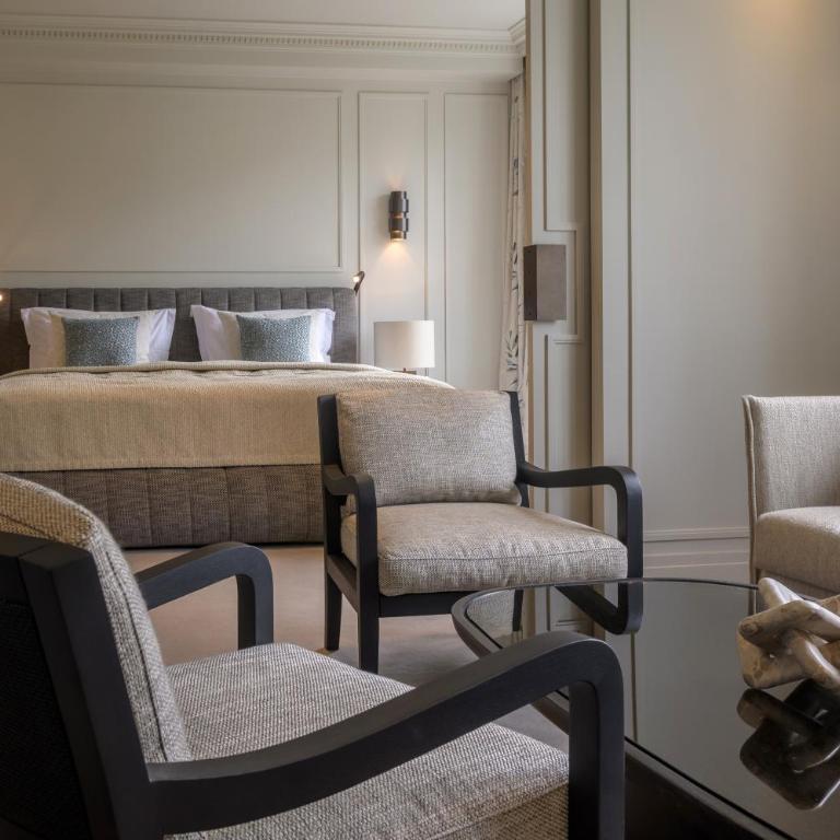 Hotel Bayerischer Hof - The Leading Hotels of the World - Deluxe Junior Suite - 4