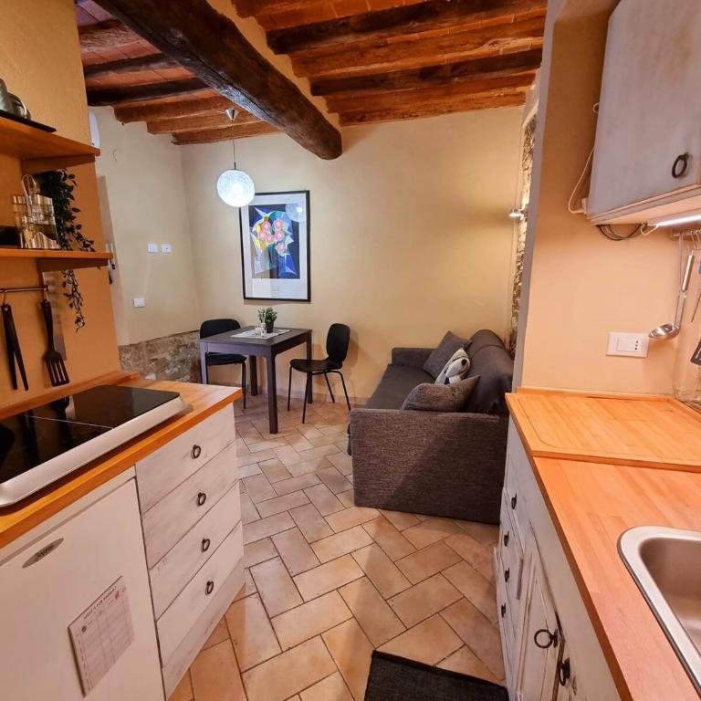 Tra Miracoli e Cavalieri - Appartamento con 1 Camera da Letto - 2