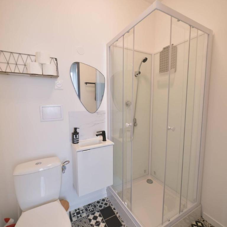 Super studio 6 new quiet close to thé center - Appartamento con 1 Camera da Letto - 13