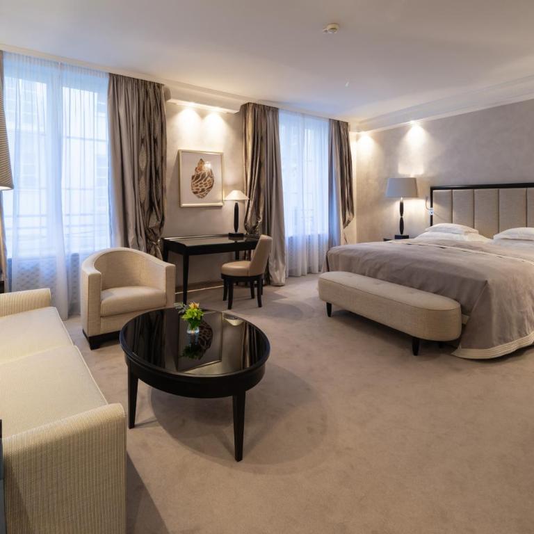 Hotel Bayerischer Hof - The Leading Hotels of the World - Junior Suite - 1