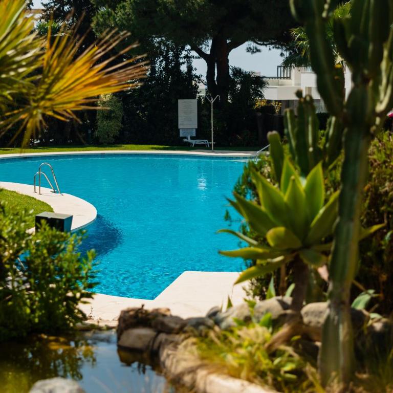 Vacation home in the best location, with terrace and pool in Marbella Center - Apartamento de 2 dormitorios - 26