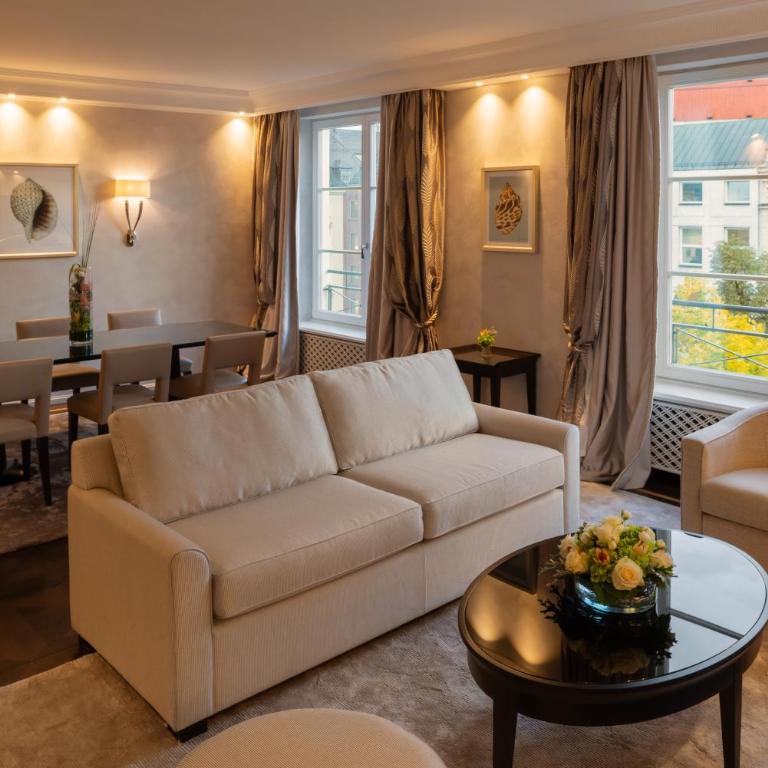 Hotel Bayerischer Hof - The Leading Hotels of the World - Deluxe Suite - 2