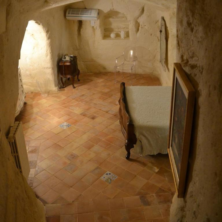 L'EREMO DEL CARDINALE vacation home in the Sassi - Two-Bedroom House - 18