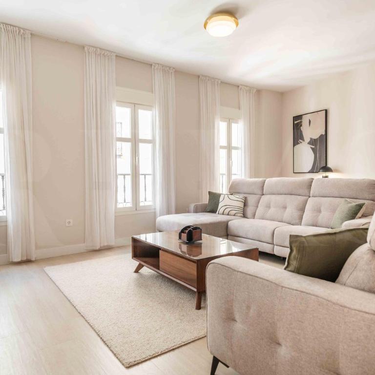 Lovely & exclusive apartment in the centre REMS - Apartamento de 2 dormitorios - 1