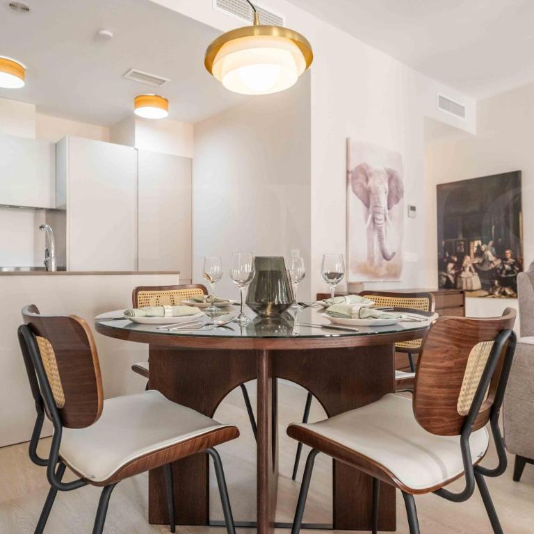 Lovely & exclusive apartment in the centre REMS - Apartamento de 2 dormitorios - 3
