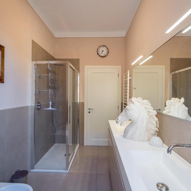 Villa La Catena - Three-Bedroom Apartment - 7