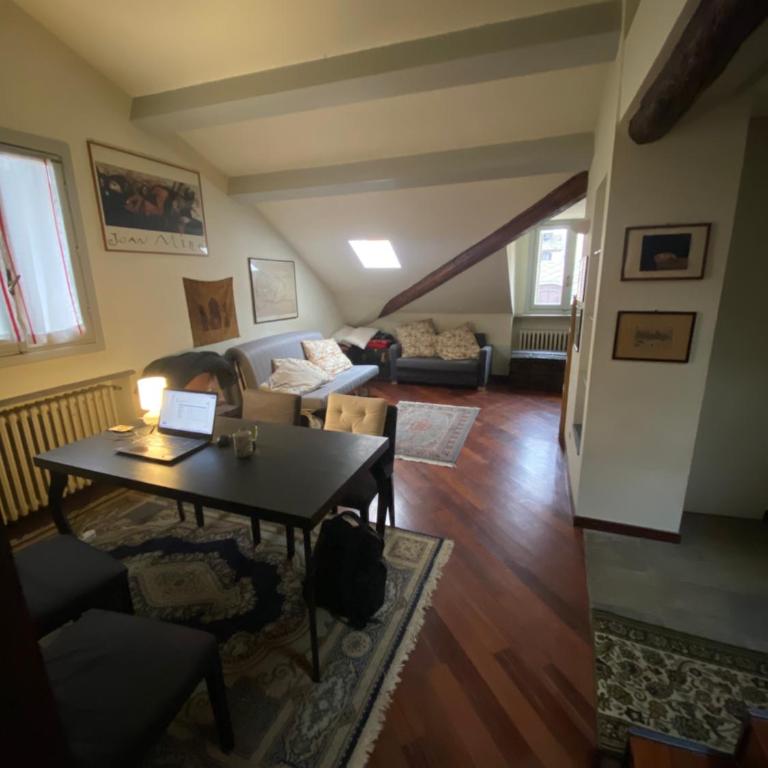 Mansarda di charme con terrazza - Appartamento con 2 Camere da Letto - 3