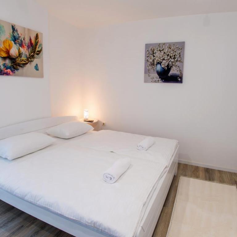 Denirom Apartments - Deluxe Studio - 15