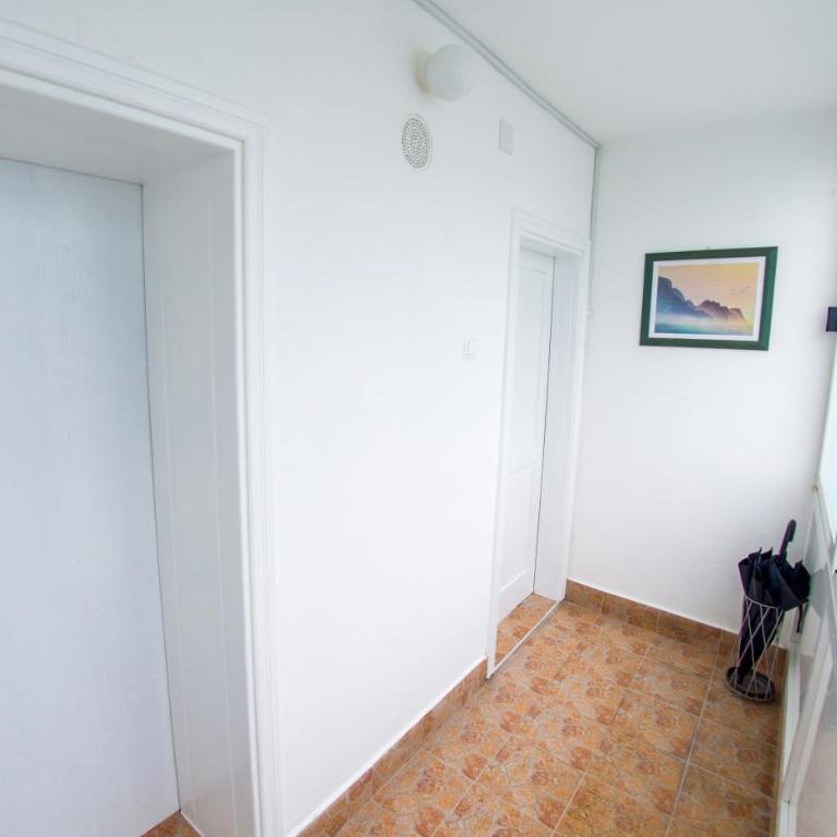 Denirom Apartments - One-Bedroom Apartment - 21