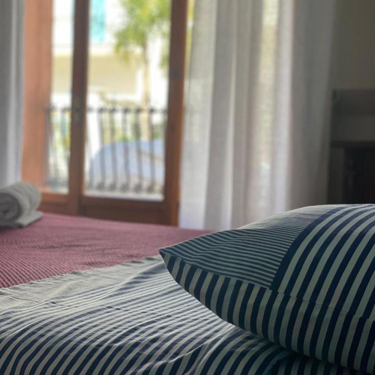 ROSMINI house - Four-Bedroom House - 10