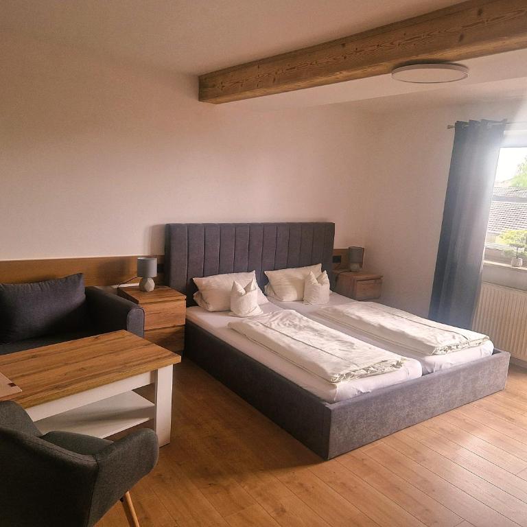 Pension Landhaus Koller - Adults only - Double Room with Balcony - 2