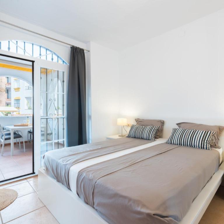 Tio Charles de June - Charming 2 bedroom apartment - Apartamento con vistas a la piscina - 4