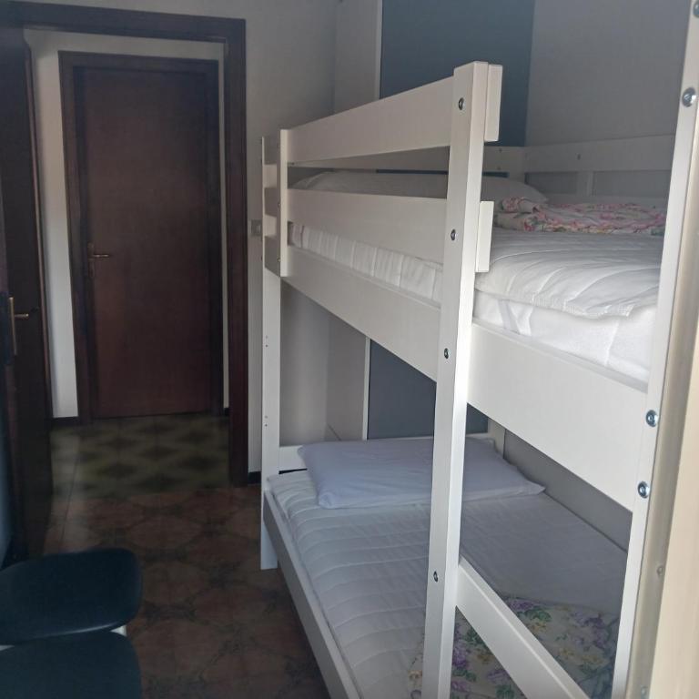 Alba Trilocale vista mare - 2 camere da letto - Appartamento con 2 Camere da Letto - 26