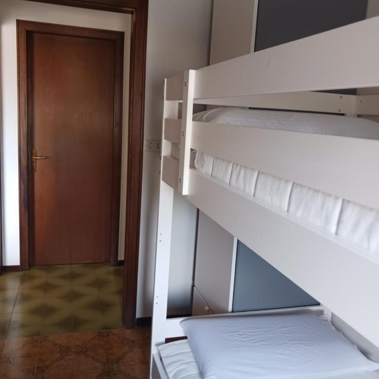 Alba Trilocale vista mare - 2 camere da letto - Appartamento con 2 Camere da Letto - 30