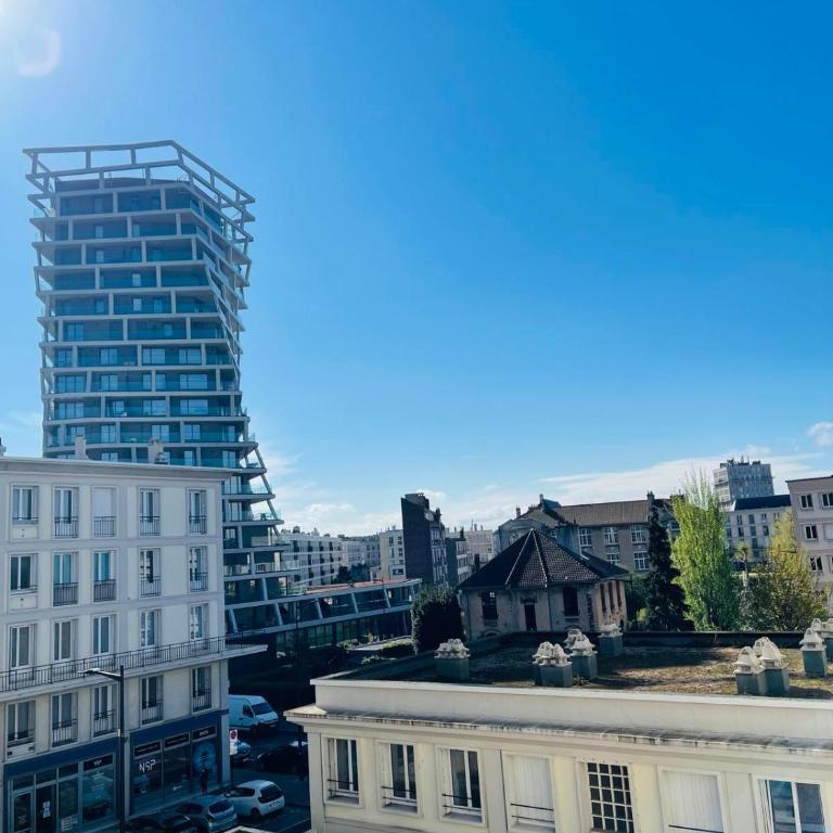 Charmant Perret centre-ville 2 chambres idéales - Apartment - 3
