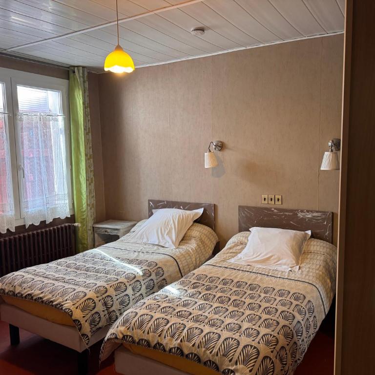 Le Chemin Neuf - Doppelzimmer mit 2 Doppelbetten - 4