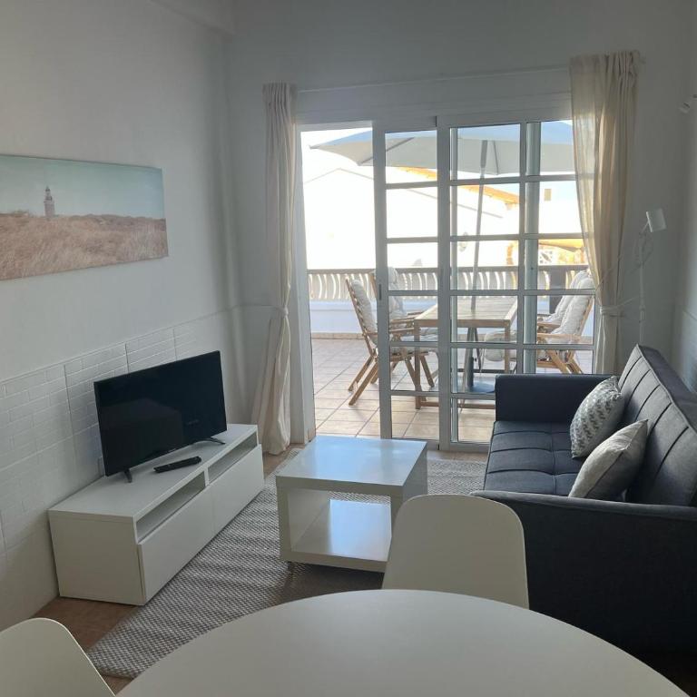 Vista Golf I - One-Bedroom Apartment - 14