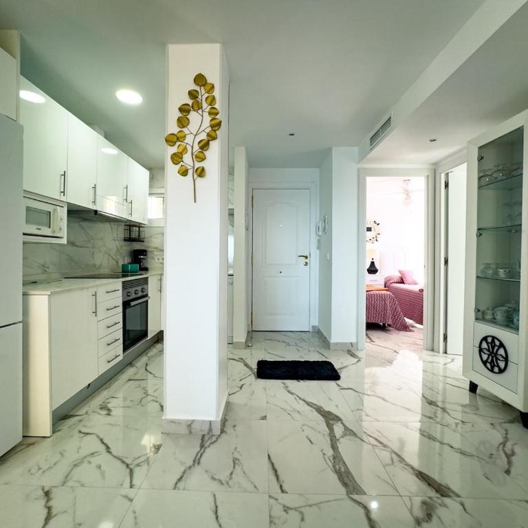 Neptuno 508 2 Bedrooms sea views - Two-Bedroom Apartment - 8