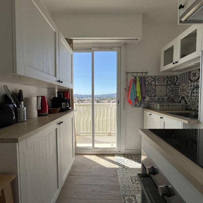 Appartement T2 au Lavandou avec Parking et Vue Imprenable - FR-1-308-82 - Apartment (4 Adults) - 10