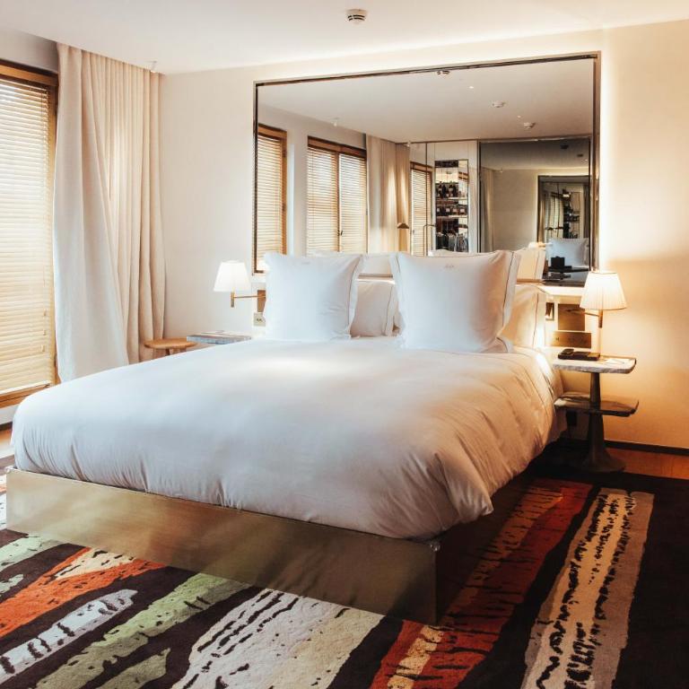 Hotel SAX Paris, LXR Hotels & Resorts - Chambre Lit King-Size Prestige - Accessible aux Personnes à Mobilité Réduite - 4