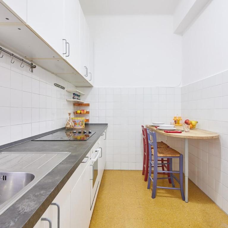 Centro Città - Elegante appartamento con 3 Camere - Appartamento con 3 Camere da Letto - 25