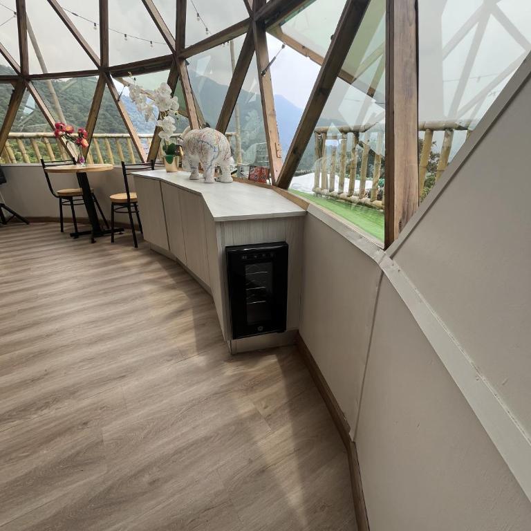 Superb Romantic DOME Villeta Hot Tub Only 4x4 or motorbike - Casa con 1 dormitorio - 6