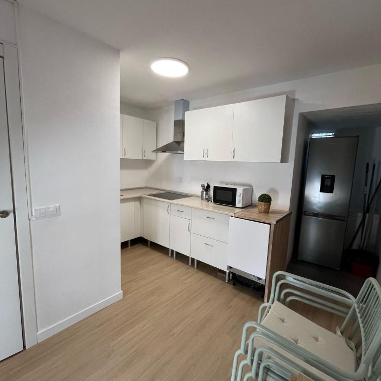 Centrally located apartment with terrace - Apartamento de 2 dormitorios - 12