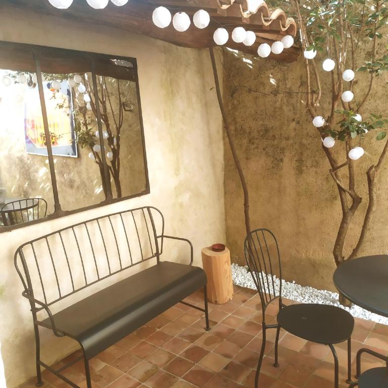 La Casamia Uzès, maison avec cour privative, à 2 pas de la Place aux Herbes - Maison 1 Chambre - 5