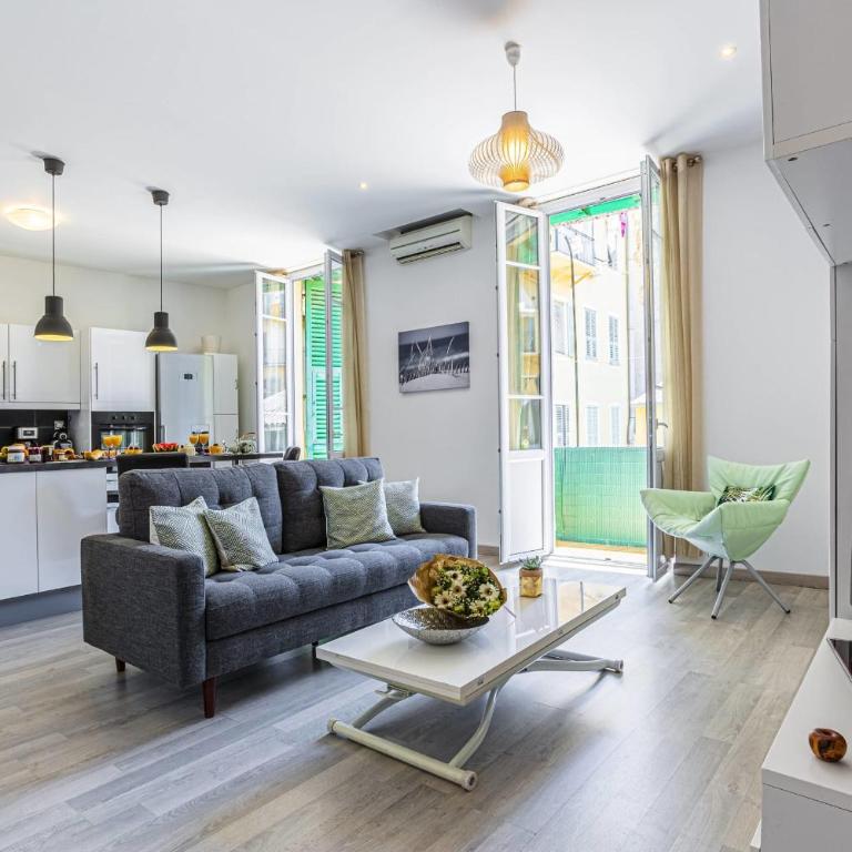 MY CASA - GUISOL - Typical Nice 3 Bedroom AC near Port - Appartement 3 Chambres - 1