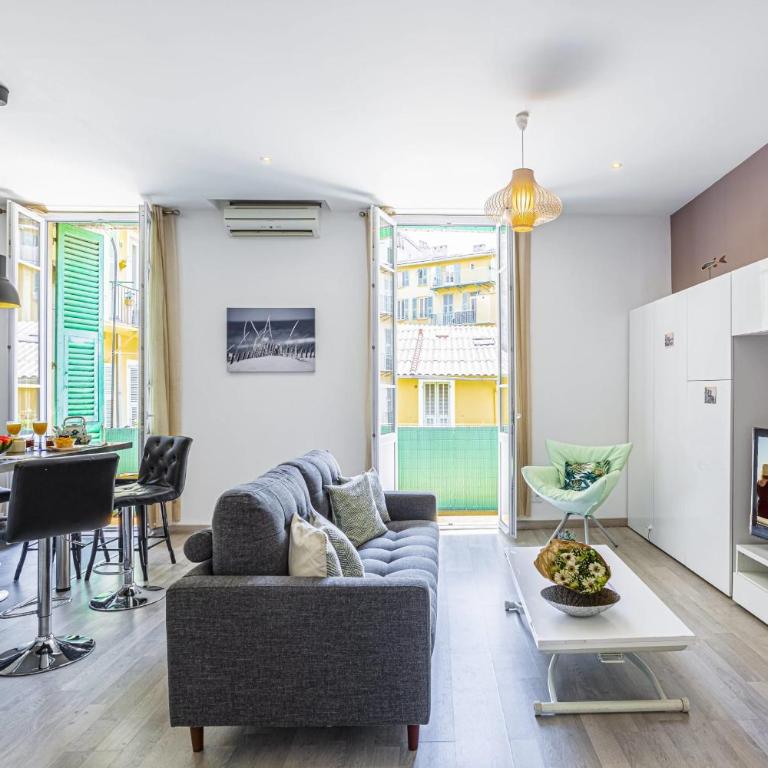 MY CASA - GUISOL - Typical Nice 3 Bedroom AC near Port - Appartement 3 Chambres - 8
