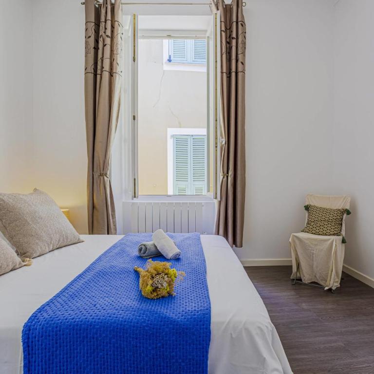 MY CASA - GUISOL - Typical Nice 3 Bedroom AC near Port - Appartement 3 Chambres - 28