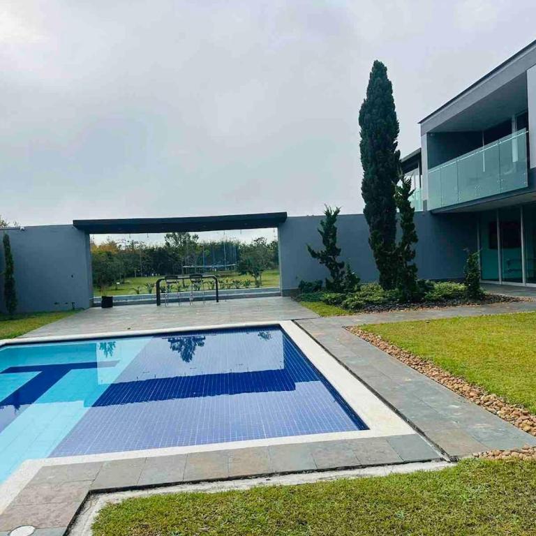 Villa near the airport and Medellin - Villa de 1 dormitorio - 95