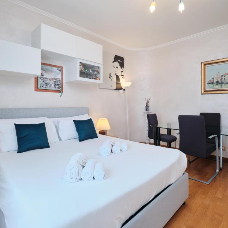 Metro A 10 minutes - Free Wi-Fi & Netflix - Appartamento con 2 Camere da Letto - 5