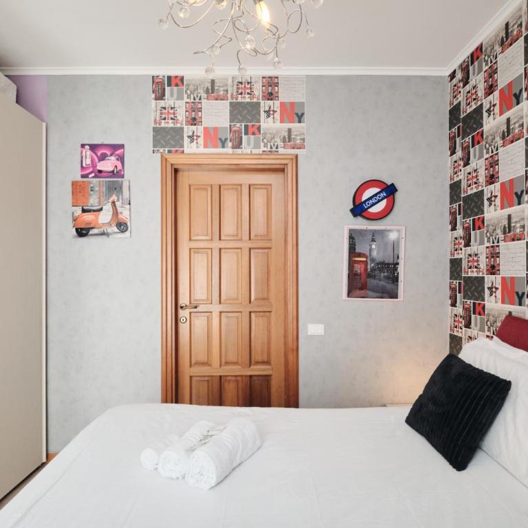 Metro A 10 minutes - Free Wi-Fi & Netflix - Appartamento con 2 Camere da Letto - 11