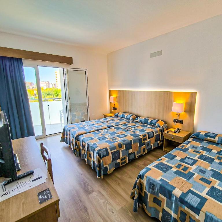 Nautilus Hotel - Habitación Triple (2 adultos + 1 niño) - 4