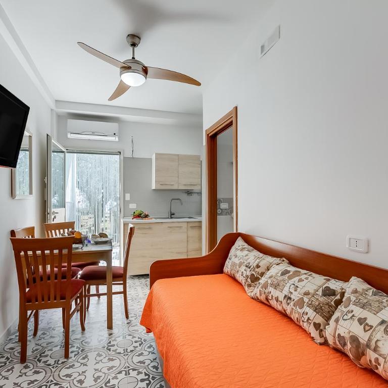 Stella Marina with Pool 100 m from beach - One Bedroom Apartment with Terrace 4 - 4
