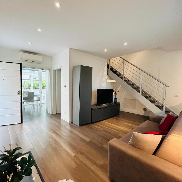 Menotti Attico-Flexrent Immobiliare Abissinia - Two-Bedroom Apartment - 57