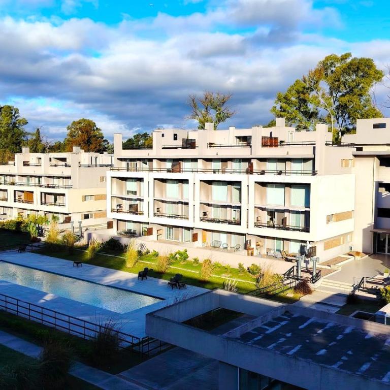 Descansa en el Lujo en Pilar 100m2 4pax Terrraza - Apartamento - Planta baja - 72