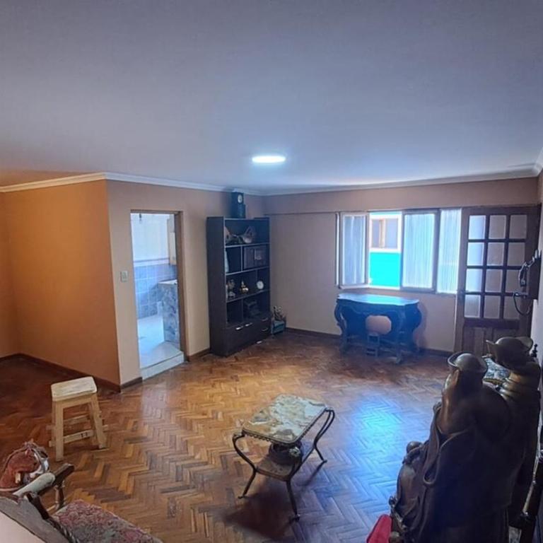 Departamento Amplio en Centro Histórico - Apartamento de 1 dormitorio - 2