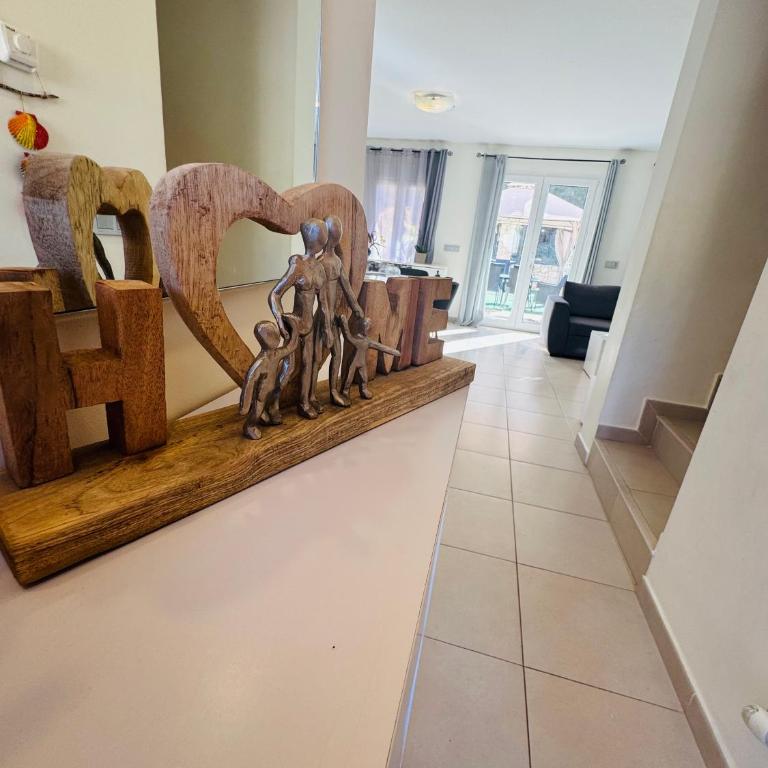 Calpe Casa adosada entorno playa y montaña tranquilidad relax jacuzzi piscina wifi aire jardin barbacoa y parking - Casa de 3 dormitorios - 8