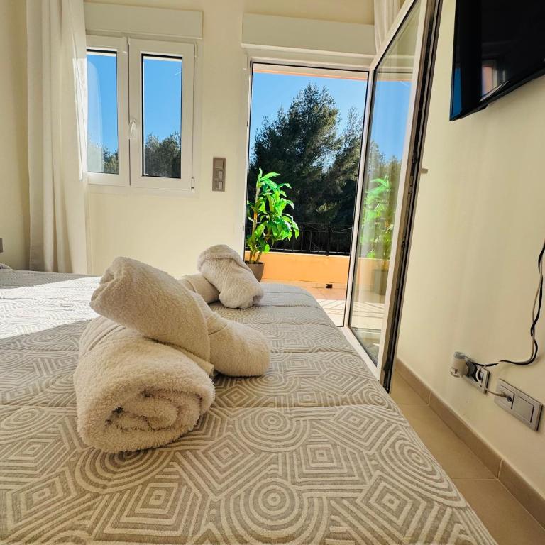 Calpe Casa adosada entorno playa y montaña tranquilidad relax jacuzzi piscina wifi aire jardin barbacoa y parking - Casa de 3 dormitorios - 10