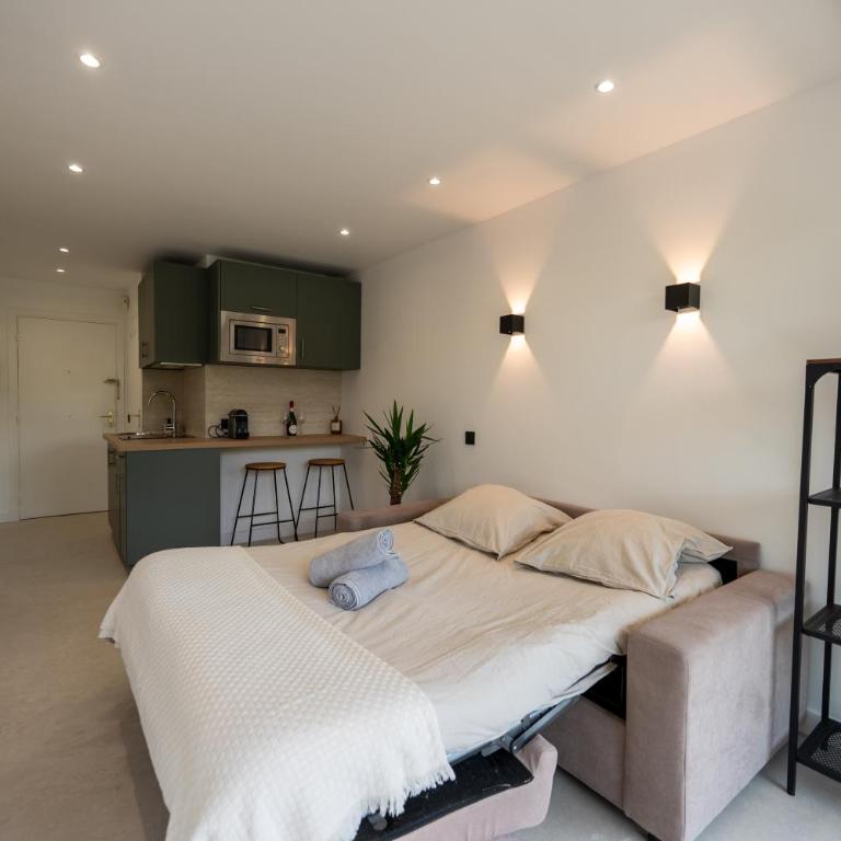 Studio idéalement situé résidence front de mer - One-Bedroom Apartment - 9