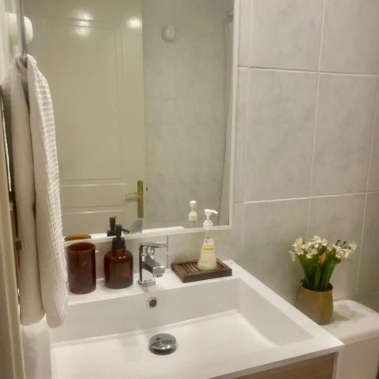 Acogedor Departamento Intercontinental, Barrio El Golf - Apartamento de 1 dormitorio - 2