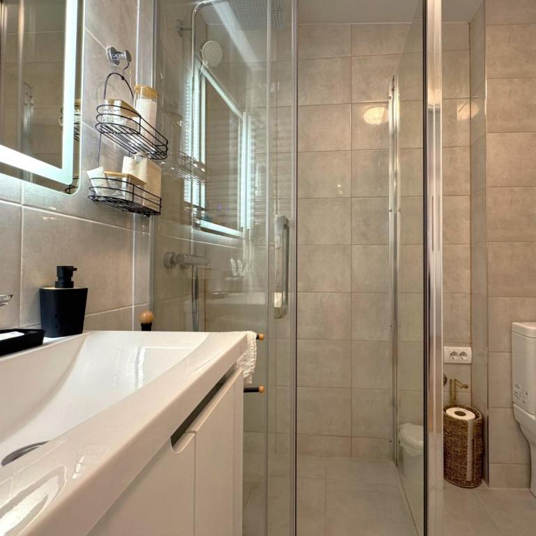 Maria Belgrade Center - One-Bedroom Apartment - 16