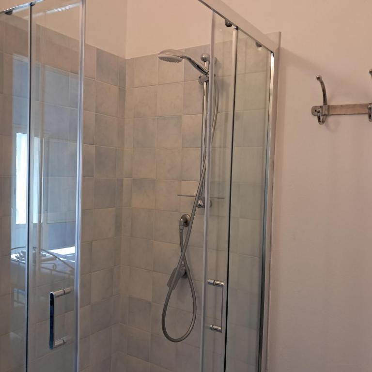 La casa di Aneupe - Camera Matrimoniale con Bagno Privato - 2