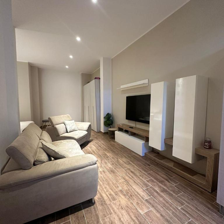 Residenza Visconti - Appartamento con 1 Camera da Letto - 1