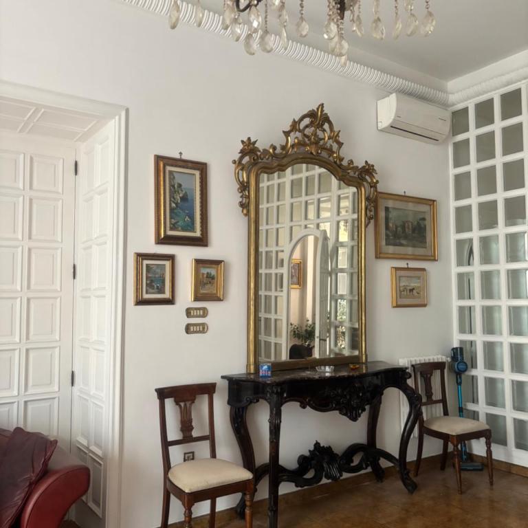 Napoli Centro Antico 77 - Family Room - 4